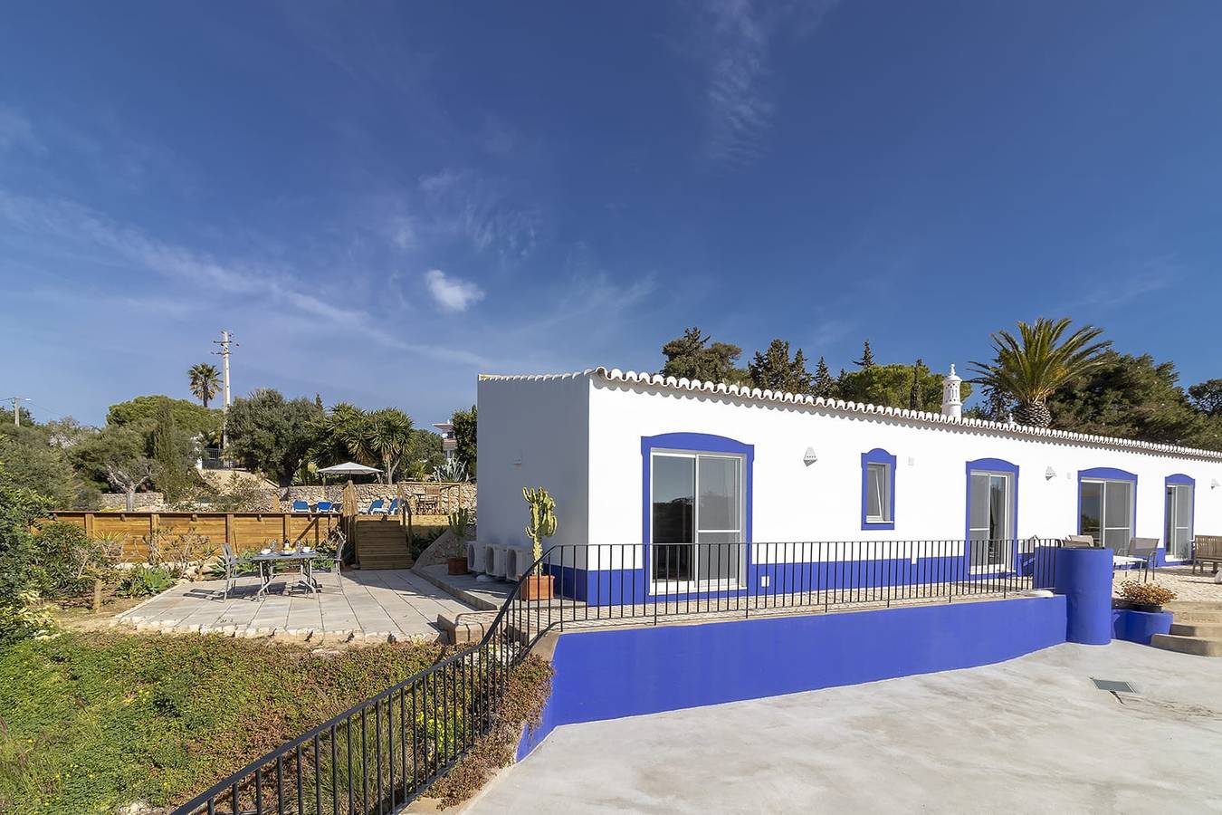 Villa Diane, Luxury Cottage, Ocean views, pool in Lagoa, Faro District
