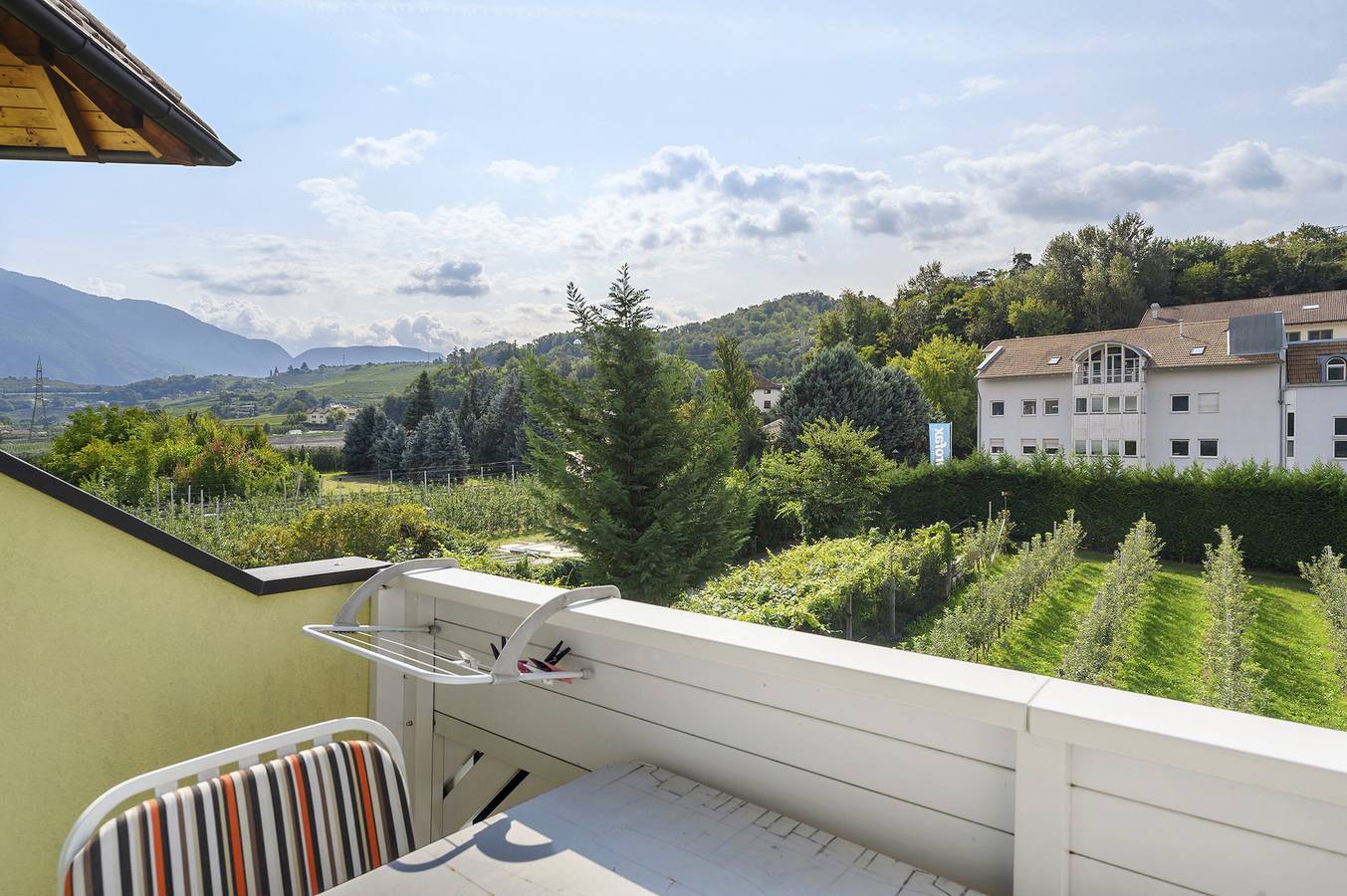 Ganze Wohnung, Apartment 'Martinshof in Eppan' mit Balkon und Wlan in Frangart, Eppan an der Weinstraße