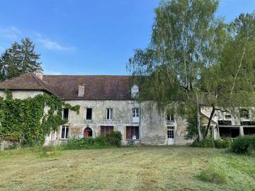 Gîte pour 15 personnes, avec jardin à Loupeigne