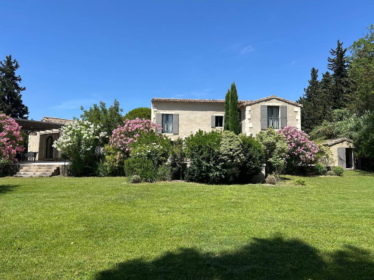 Casa Contemporánea con Piscina en Maussane in Maussane-les-Alpilles, Region de Arles