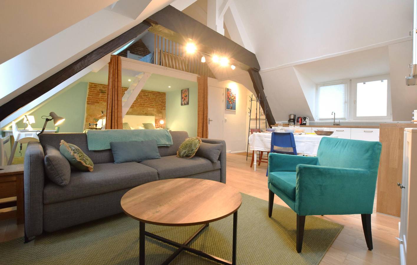 Ganze Ferienwohnung, Gemütliche Wohnung in Honfleur: TV, WiFi, Parkplatz in Honfleur, Lisieux und Umgebung