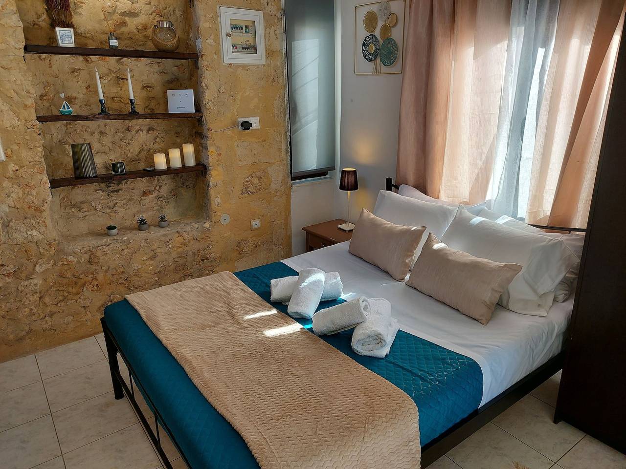 Ganze Wohnung, Ferienwohnung für 4 Personen mit Terrasse in Rethymno (Stadt), Rethymno und Umgebung