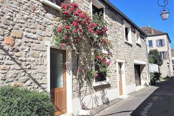 Location de vacances pour 8 personnes, avec jardin à Milly-la-Forêt