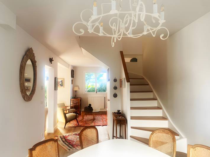 Family Basque House with South-Facing Terrace, Sainte-Barbe, Walk to Beach – Saint-Jean-de-Luz