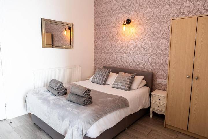 B&b for 5 people, with Terrace and Garden as well as View in Hastings
