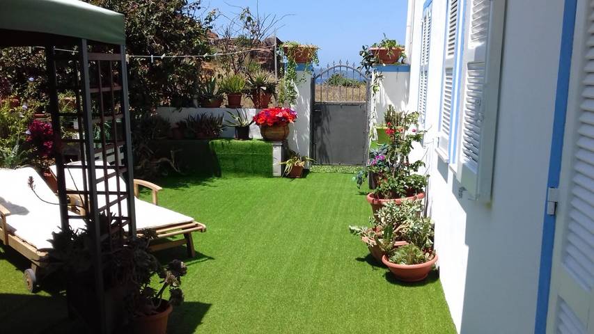 Gîte pour 4 personnes, avec terrasse dans Calasetta