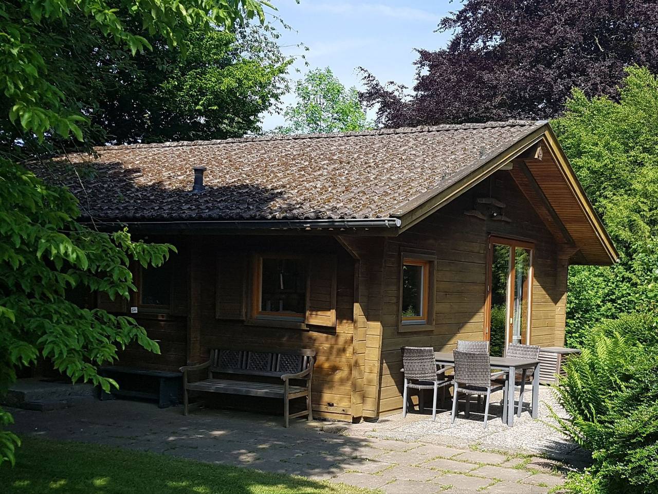 Gemütliches Blockhaus auf historischem Dreiseithof - Ferienhaus Ströh in Steinberg, Schleswig-Flensburg