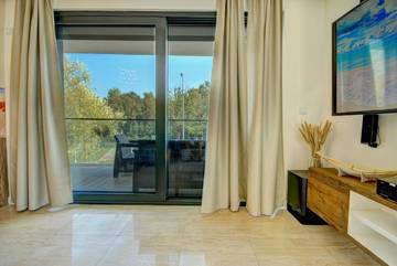 Ferienwohnung für 4 Personen, mit Pool und Terrasse in Halbinsel Hel