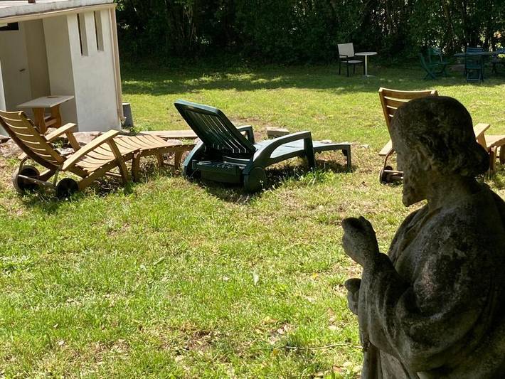 Location de vacances pour 4 personnes, avec vue et jardin, animaux acceptés à Les Martys - 2