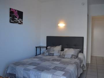 Appartement De Vacances pour 4 Personnes dans Saint-Cyprien-Plage, Saint-Cyprien, Photo 4