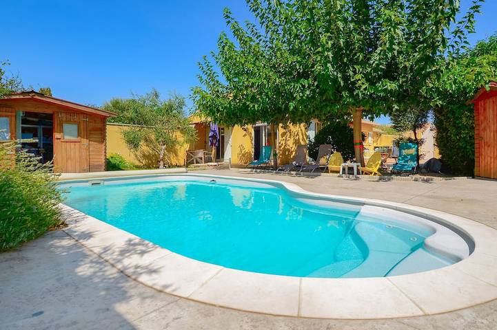 Maison de vacances pour 6 personnes à Marguerittes