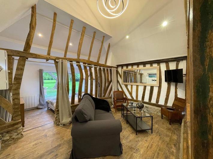 Location de vacances pour 3 personnes, avec vue et jardin à Saint-Gatien-des-Bois - 3