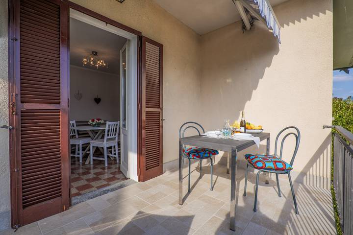 Ferienwohnung für 2 Personen, mit Seeblick und Ausblick sowie Balkon im Piemont - 3