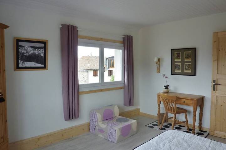 Location de vacances pour 6 personnes, avec jardin à La Llagonne - 4