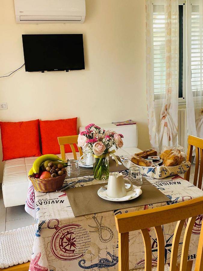 Chambre d’hôte pour 2 personnes, avec Balcon et Terrasse ainsi que Jardin et Vue dans Muro Lucano