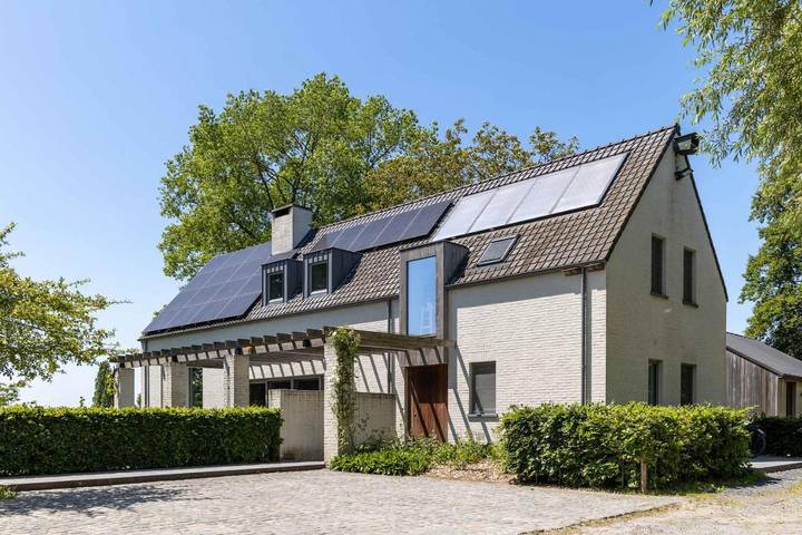 Villa voor 14 personen, met terras en tuin in Gent