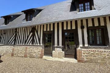 Gîte pour 7 personnes, avec jardin à Bonneville-la-Louvet