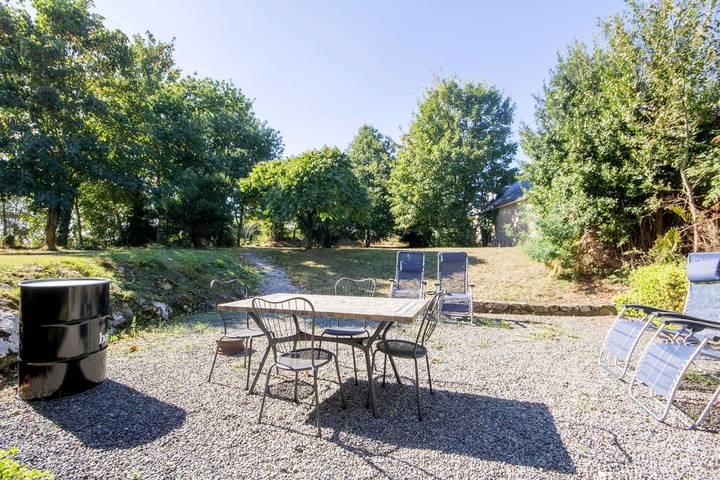 Gîte pour 3 personnes, avec terrasse et jardin à Belz - 3