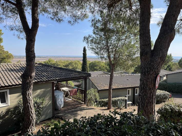 Gîte pour 4 personnes, avec Terrasse ainsi que Piscine et Sauna