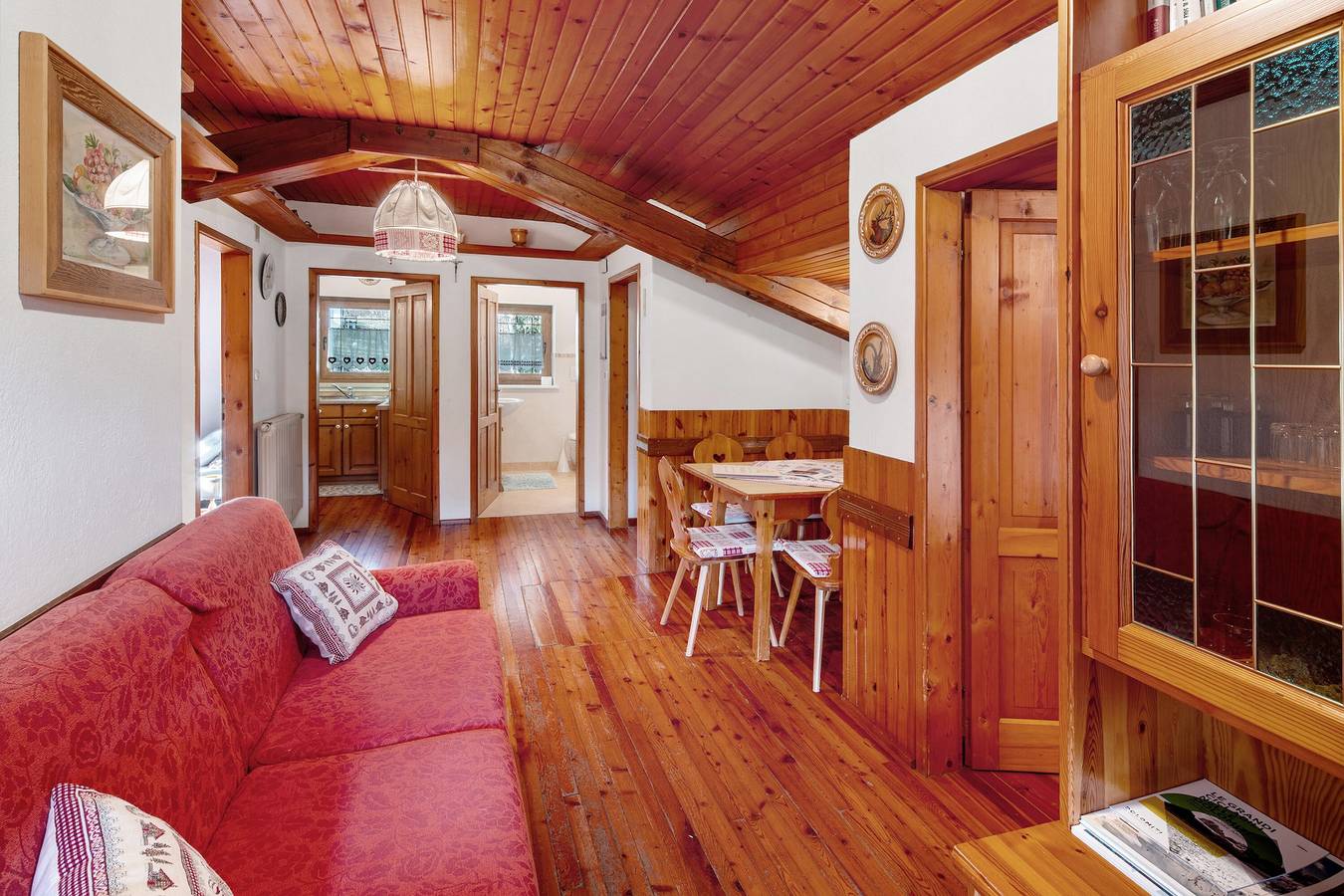 Ganze Wohnung, Ferienwohnung 'Appartamento Palmina' mit Bergblick, Gemeinschaftsgarten und Wi-Fi in Falcade, Dolomiti Superski