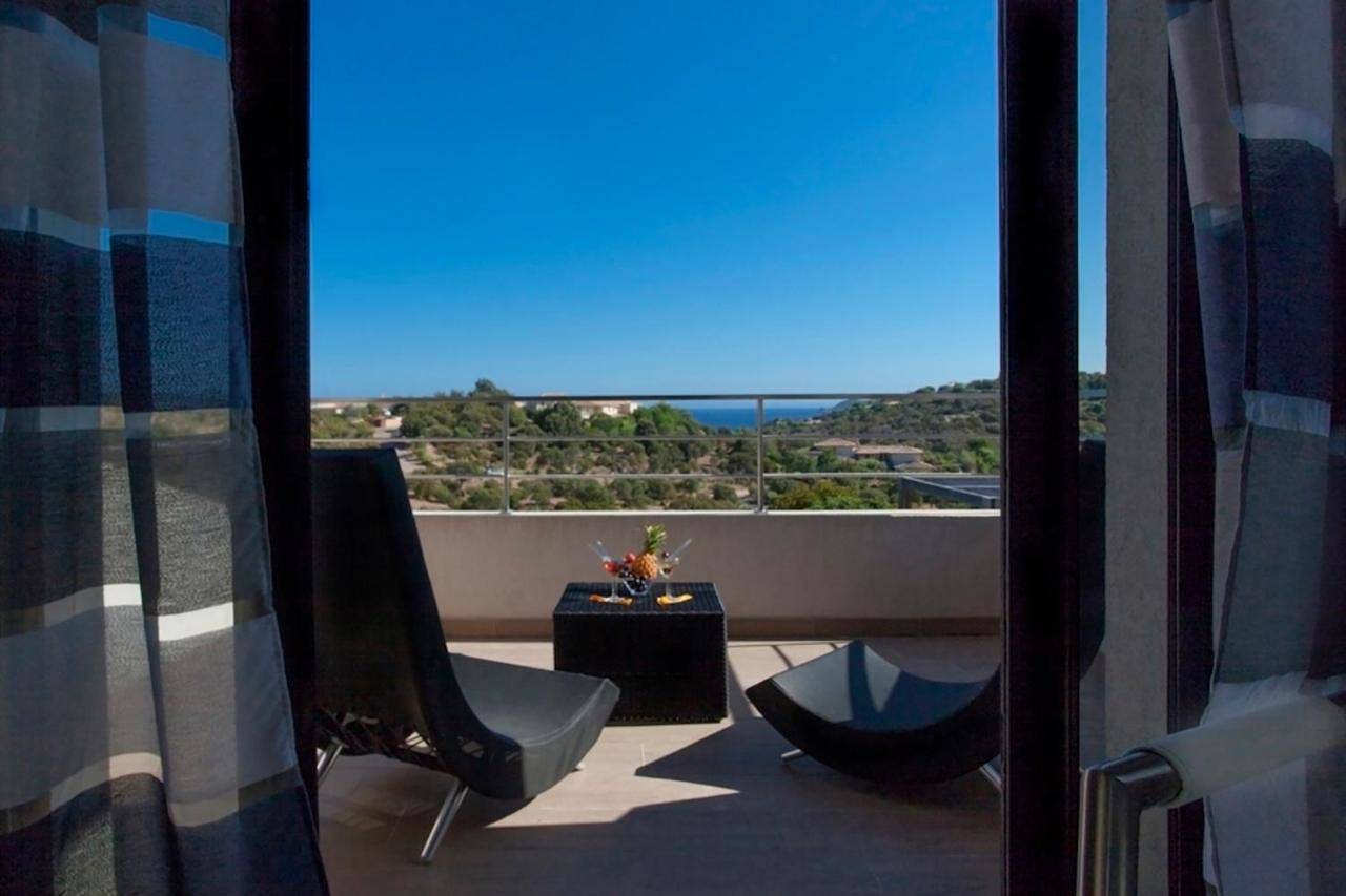 Double Room with Balcony and Sea View in Porto-Vecchio, Arrondissement de Sartène