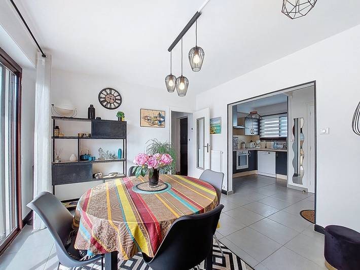 Gîte pour 4 personnes, avec balcon dans Plage Pontaillac - 3