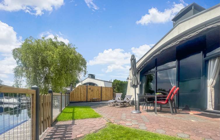 Ferienhaus für 4 Personen, mit Ausblick und Garten sowie Terrasse in Lemmer - 2