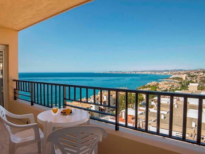 Appartamento per 6 persone, con piscina e giardino, con animali domestici a Benalmádena