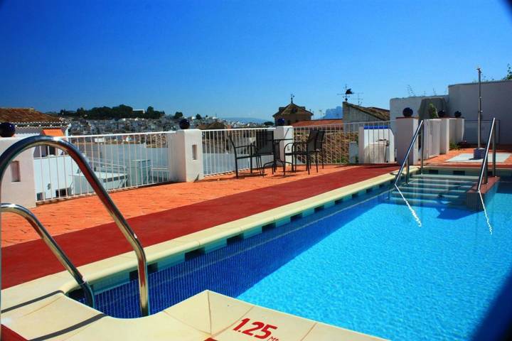 Hôtel pour 2 personnes, avec Terrasse ainsi que Jardin et Piscine à Antequera