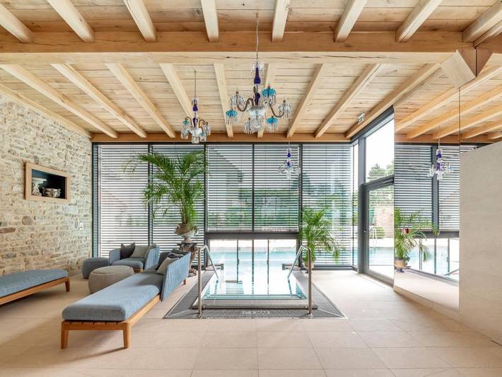 Hôtel pour 2 personnes, avec jardin et piscine ainsi que sauna et jacuzzi, animaux acceptés