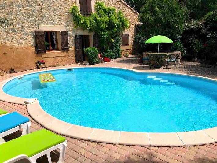 Maison de vacances pour 9 personnes, avec Terrasse ainsi que Jardin et Piscine