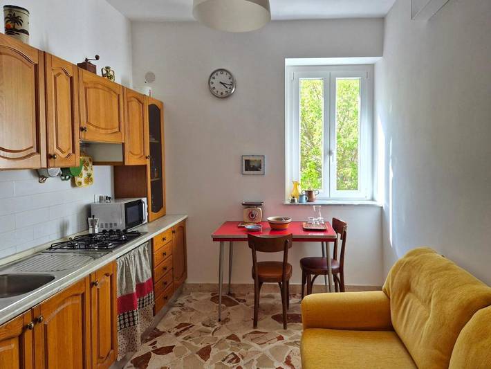 Gîte pour 3 personnes, avec balcon à San Giovanni Gemini
