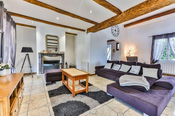 Location de vacances pour 7 personnes, avec terrasse ainsi que piscine et jardin à Notre-Dame-de-Riez - 2