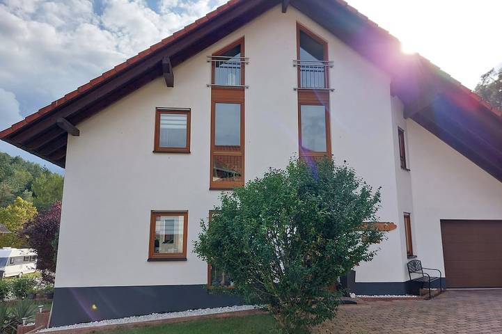 Ferienhaus für 2 Personen, mit Terrasse und Garten