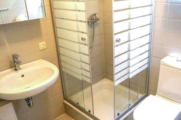 Ferienwohnung für 3 Personen, mit Garten und Terrasse in Saal - 4