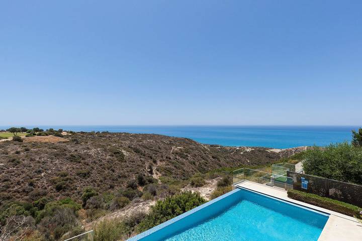 Bungalow für 8 Personen, mit Whirlpool und Terrasse sowie Garten auf Zypern - 2