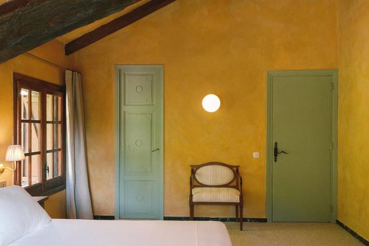 Hôtel pour 2 personnes, avec jardin et piscine à Beuda - 4