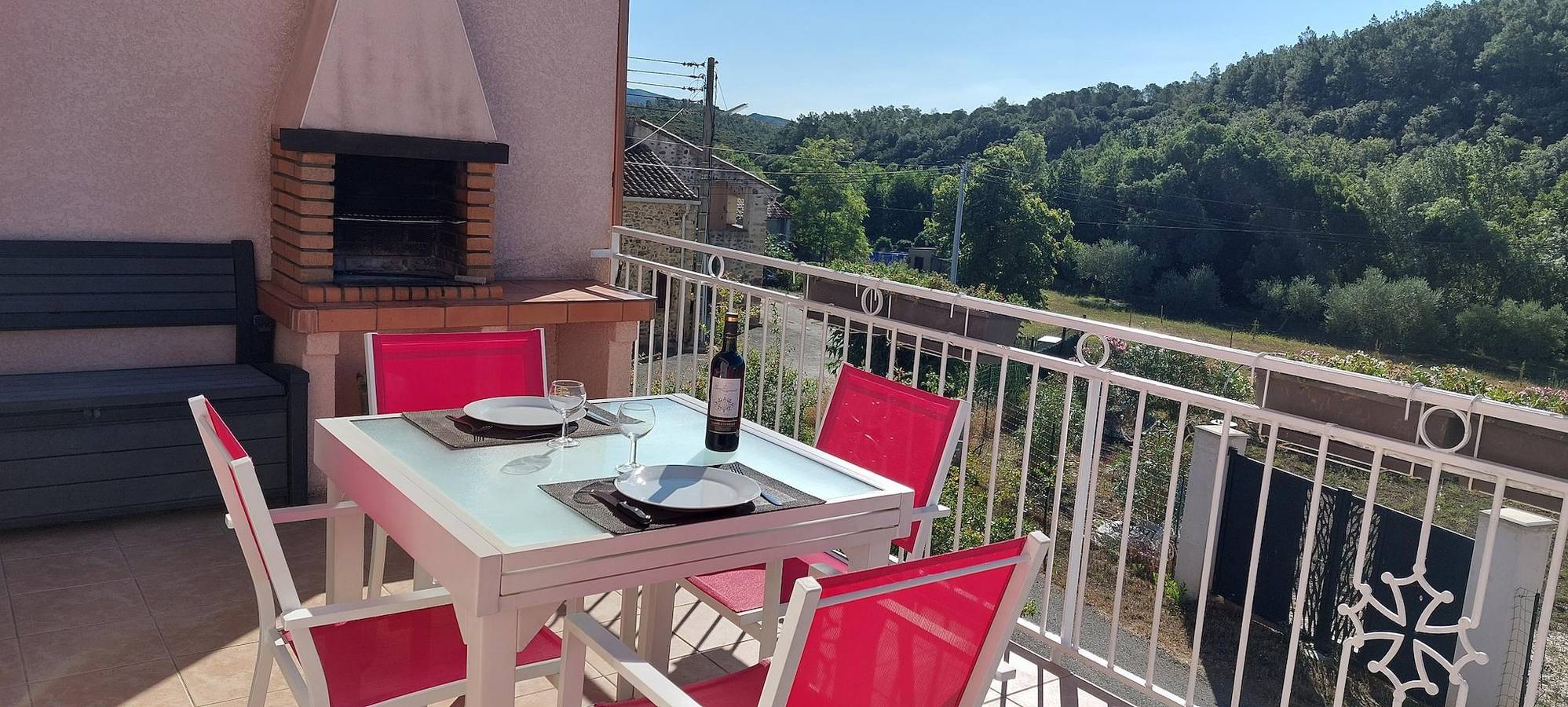 Gîte für 5 Personen mit Terrasse in Prades-sur-Vernazobre, Béziers und Umgebung