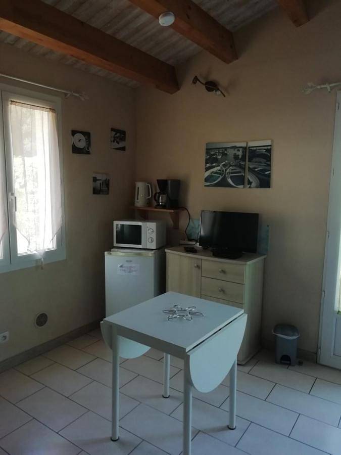 Chambre d’hôte pour 2 personnes, avec terrasse, animaux acceptés sur l' Île d'Oléron - 3