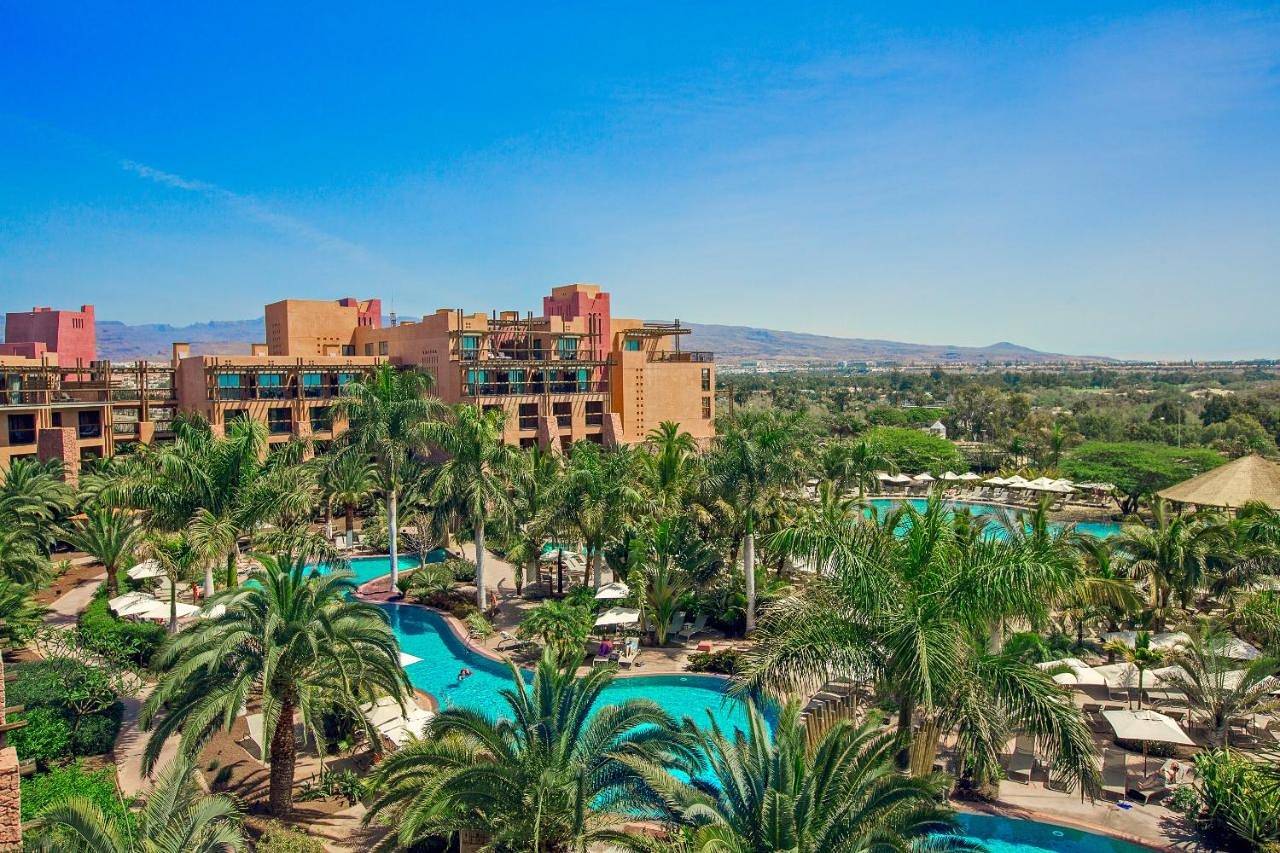 Hotel para 10 personas con piscina in Maspalomas, San Bartolomé de Tirajana