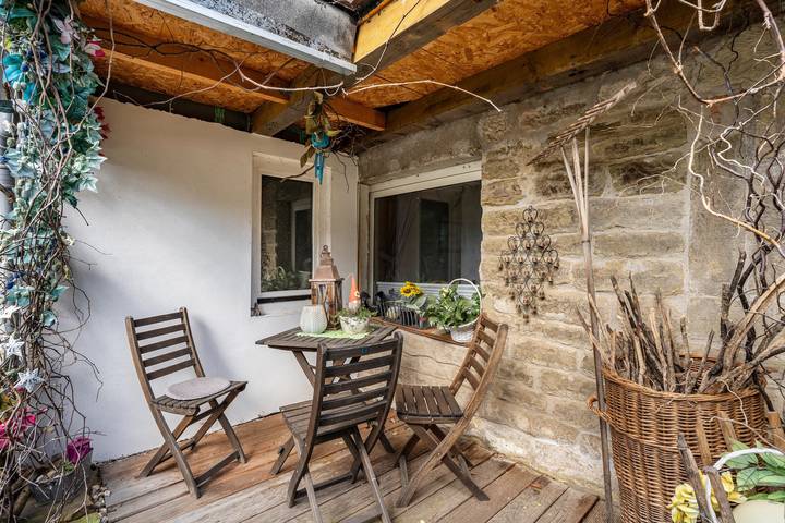 Studio entier, Studio 'Hobbit Lounge' avec piscine partagée, terrasse privée et Wi-Fi in Eppingen, Kraichgau