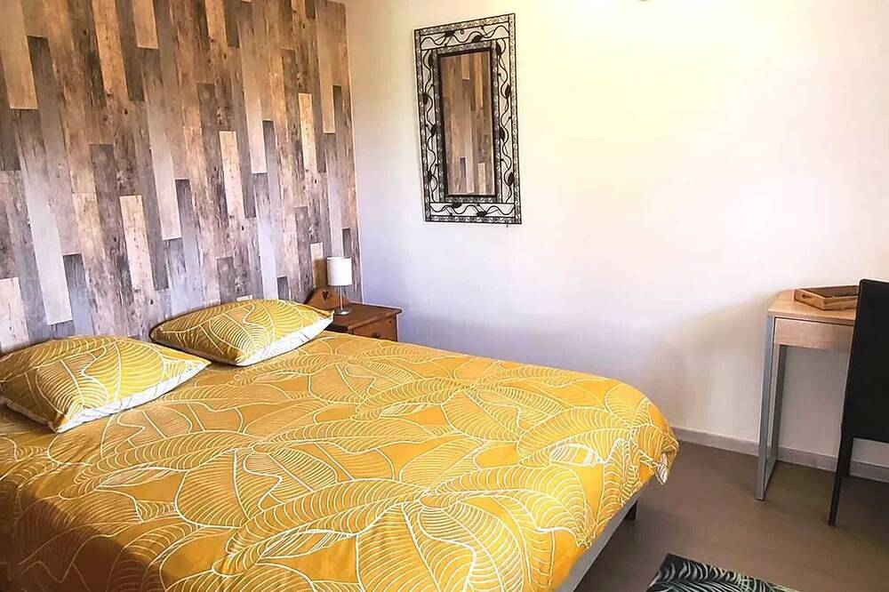 Homerez - Acogedora Casa cerca de Pierrelatte - 40 m² con Jardín in Pierrelatte, Región de Nyons