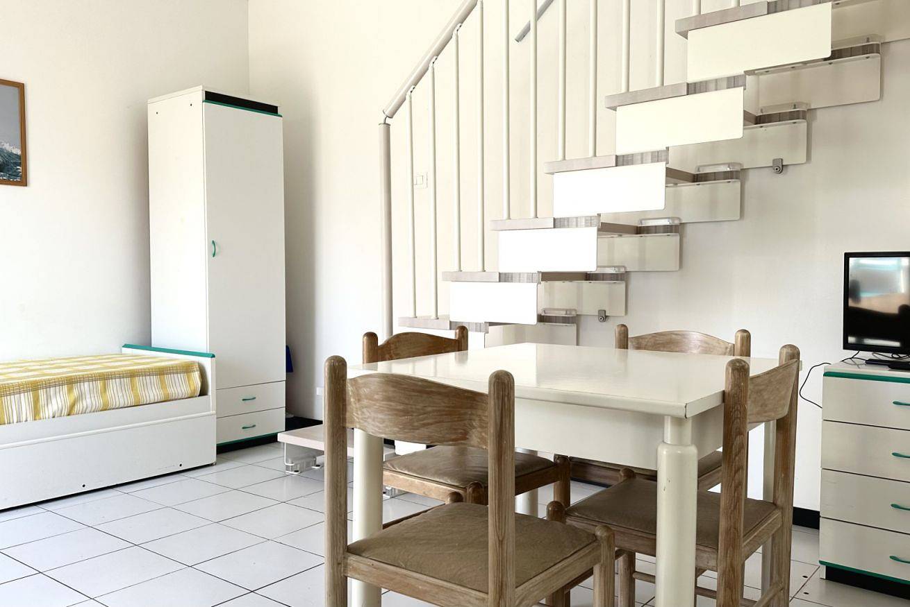 Entire apartment, Palme 14 - Marcelli, two-room apartment with small terrace, Residence Le Palme in Riviera del Conero