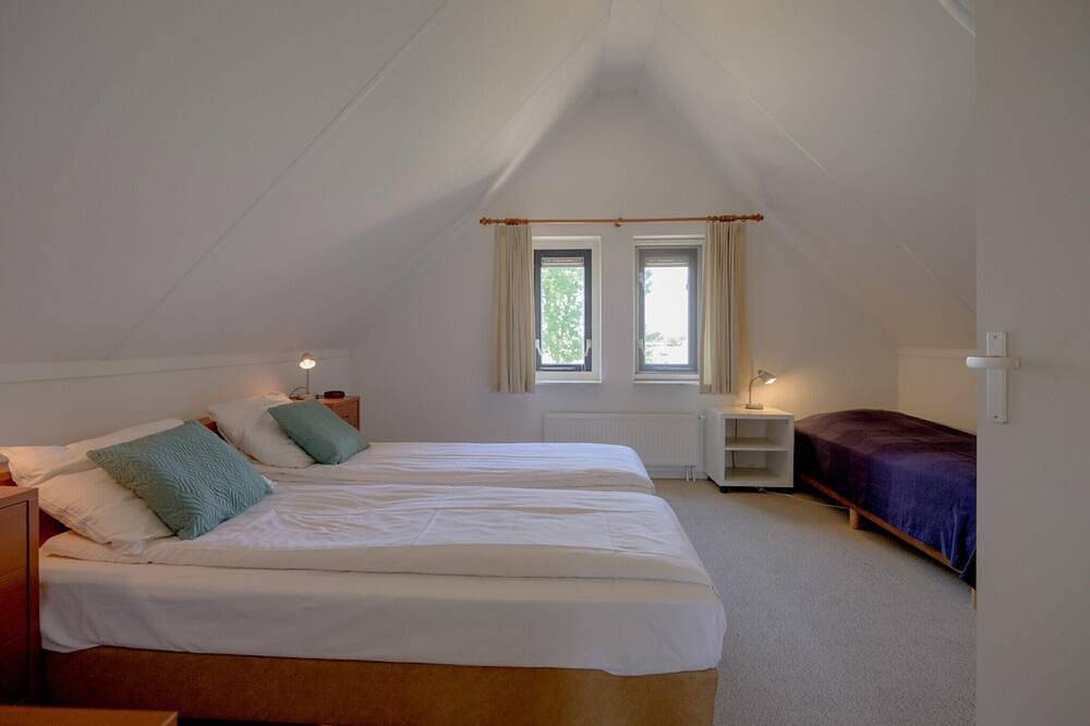 Bungalow in Sondel nahe Slotermeer in Ijsselmeer