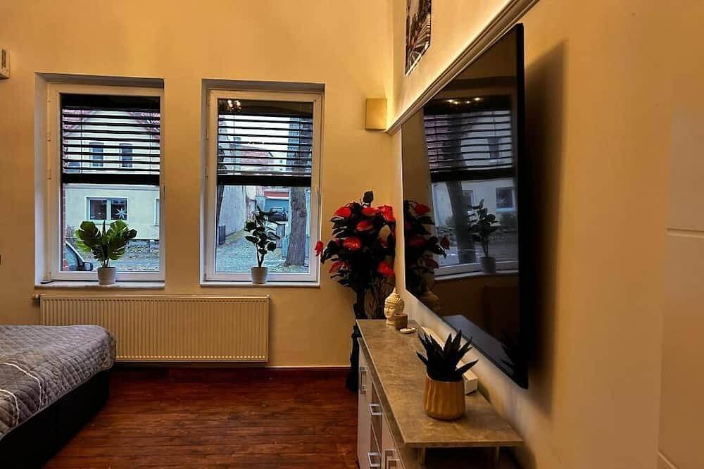 Ganze Wohnung, Dz Appartements - Ferienwohnung mit Klimaanlage, inkl. Wlan, Betten stellbar in Wittenberge, Prignitz