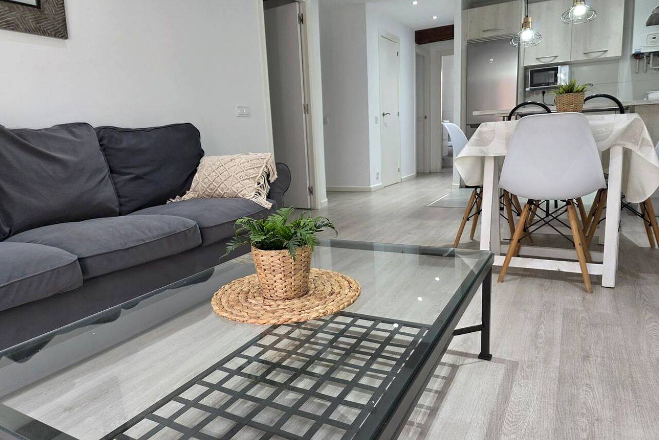 Appartement entier, Chic appartement tout équipé avec Wi-Fi in Santander, Côte Cantabrienne