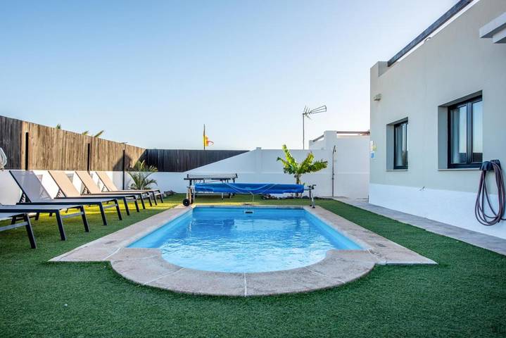 Villa voor 6 personen, met tuin en zwembad in Caleta de Fuste