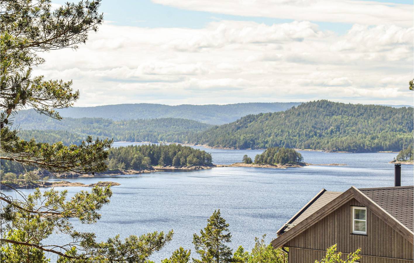 Feriehus for 7 personer med utsikt in Drangedal 