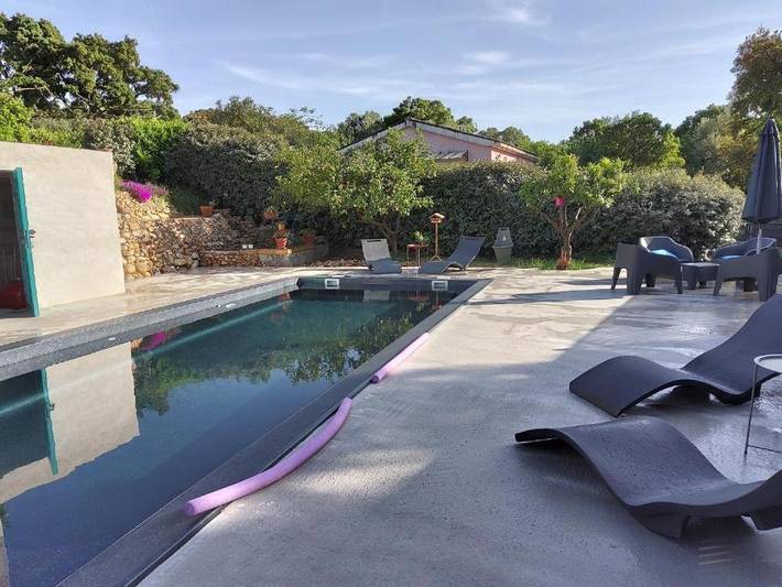 Location de vacances pour 4 personnes, avec piscine ainsi que jardin et vue à Cuttoli-Corticchiato - 4