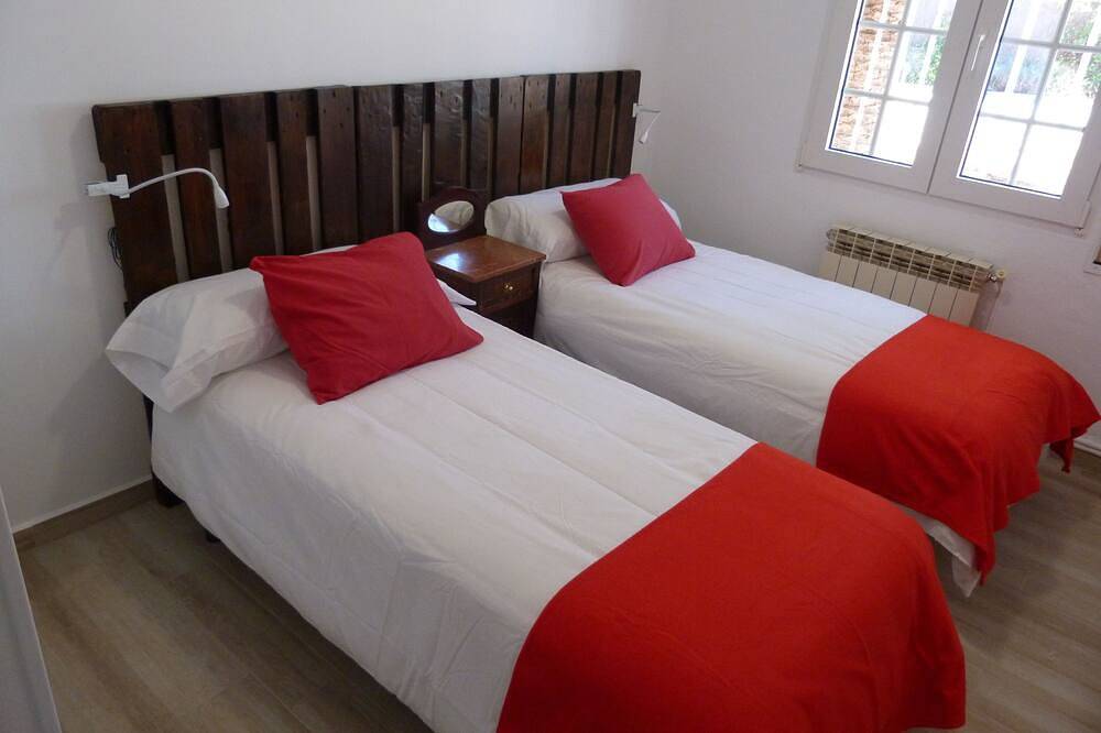 Casa Campo En Castalla. Alicante \nsolo Temporada. 6 personas. in Castalla, Interior de Alicante